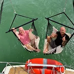 Yacht Amavida - Jacht - Traumzeitboot - Exklusiver Festanlieger In Perfekter Lage Auf Dem Scharmuetzelsee