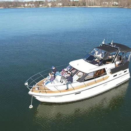 Yacht Amavida - Jacht - Traumzeitboot - Exklusiver Festanlieger In Perfekter Lage Auf Dem Scharmuetzelsee Tekne