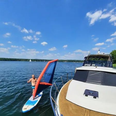 Bådhotel Traumzeitboot Amavida Yacht Auf Dem Scharmuetzelsee