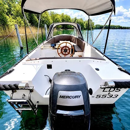 Yacht Amavida - Jacht - Traumzeitboot - Exklusiver Festanlieger In Perfekter Lage Auf Dem Scharmuetzelsee Botel
